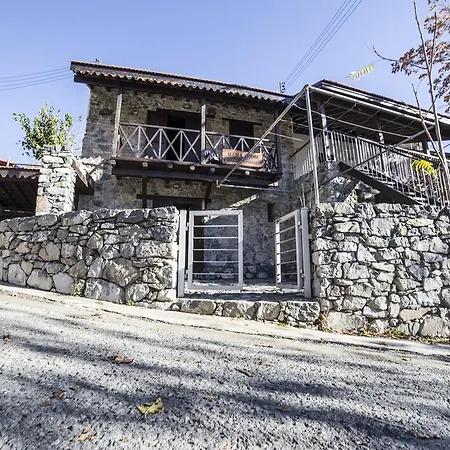 Дом отдыха Symposio Maria House 1 *